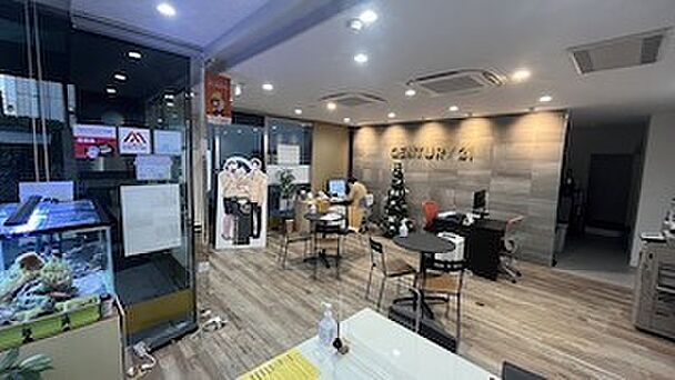 店舗内観