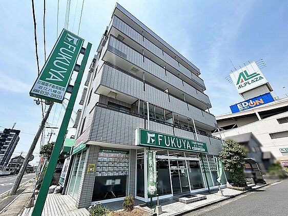 店舗外観