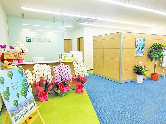 店舗内観