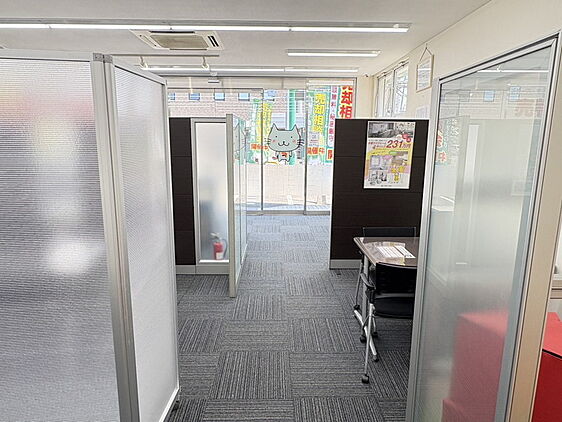 店舗内観
