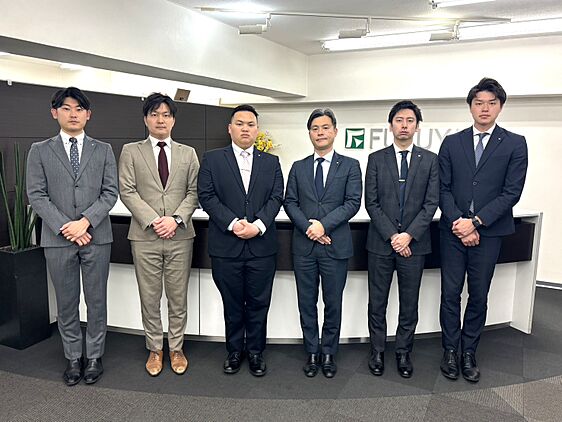 社員画像