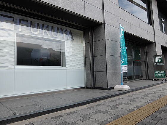 店舗内観