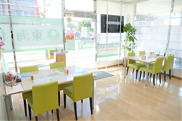 店舗内観