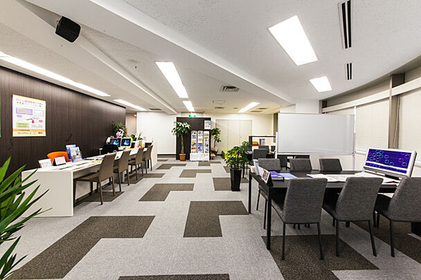 店舗内観