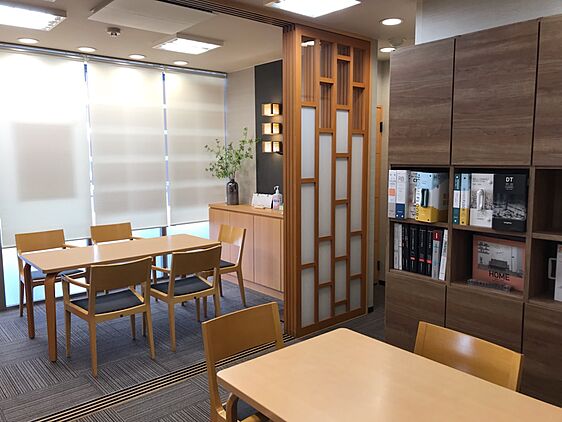 店舗内観