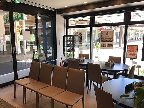 店舗内観