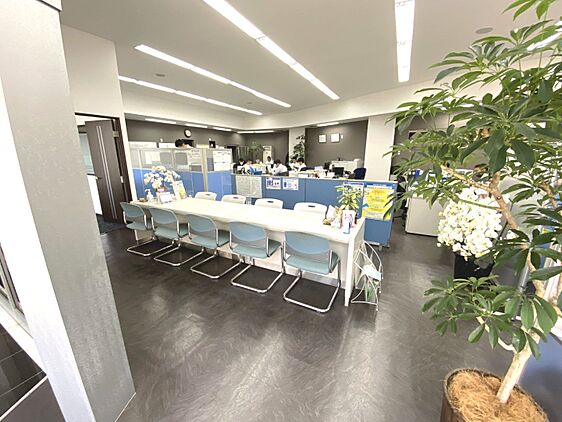 店舗内観
