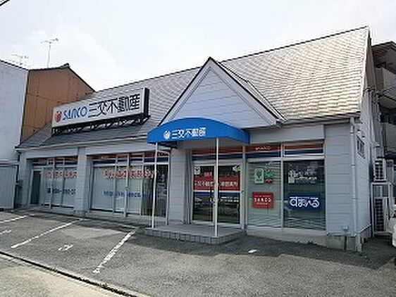 店舗外観