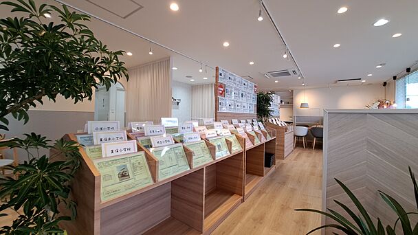 店舗内観