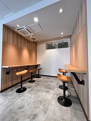 店舗内観
