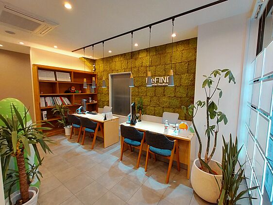 店舗内観