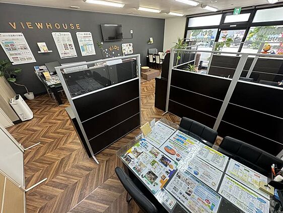 店舗内観