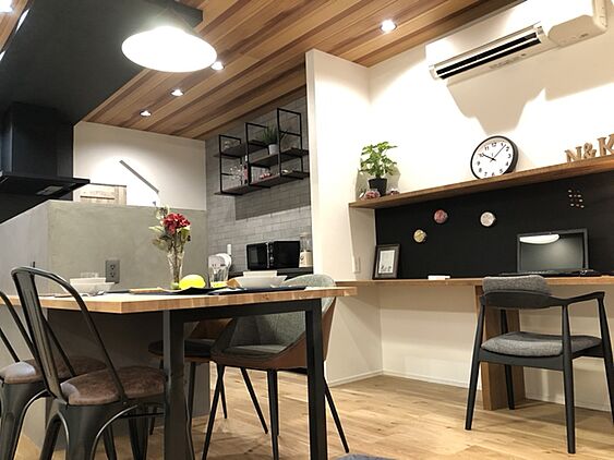 店舗内観