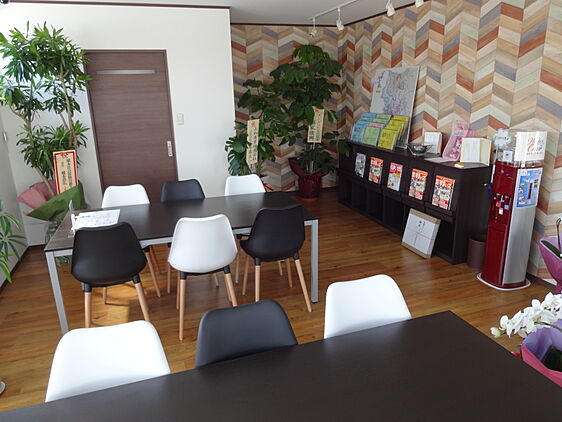店舗内観