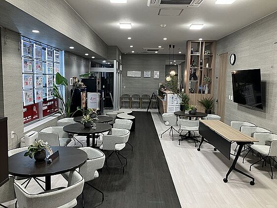 店舗内観