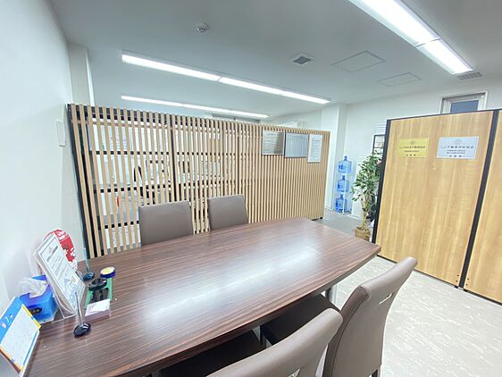 店舗内観