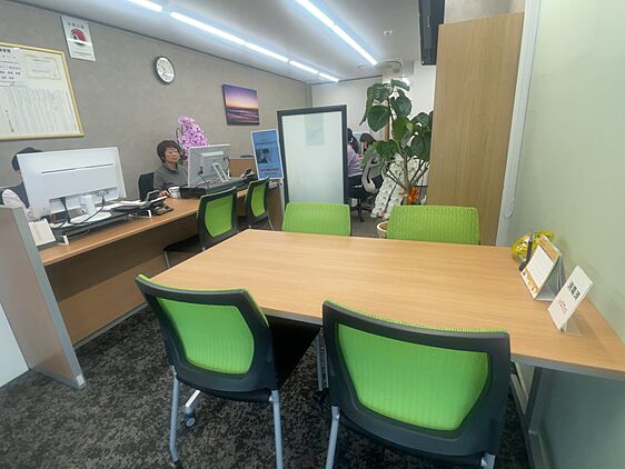 店舗内観