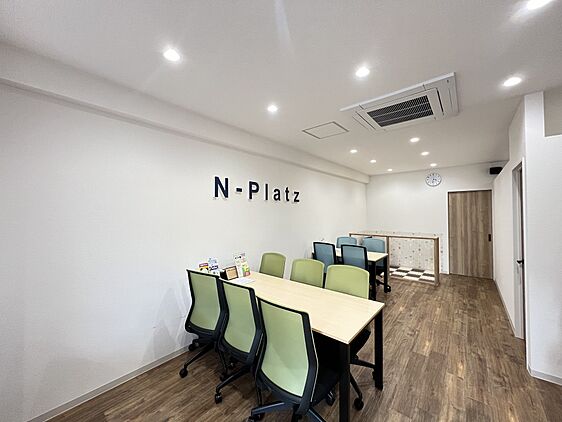店舗内観