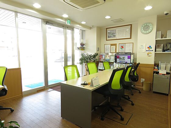店舗内観