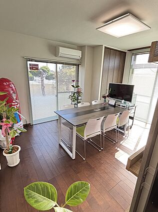 店舗内観