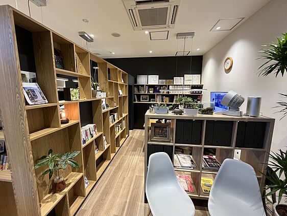 店舗内観