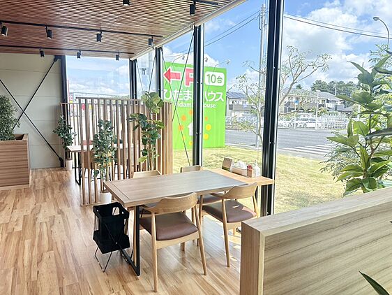 店舗内観