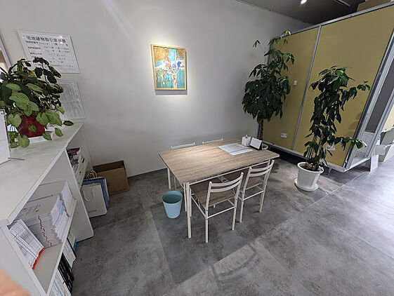 店舗内観