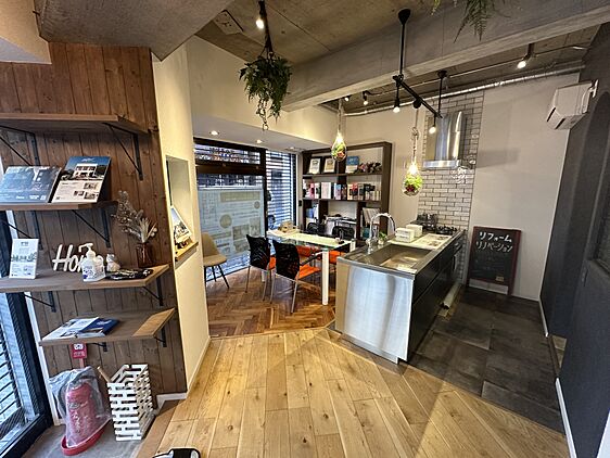 店舗内観