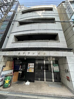店舗外観