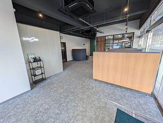 店舗内観