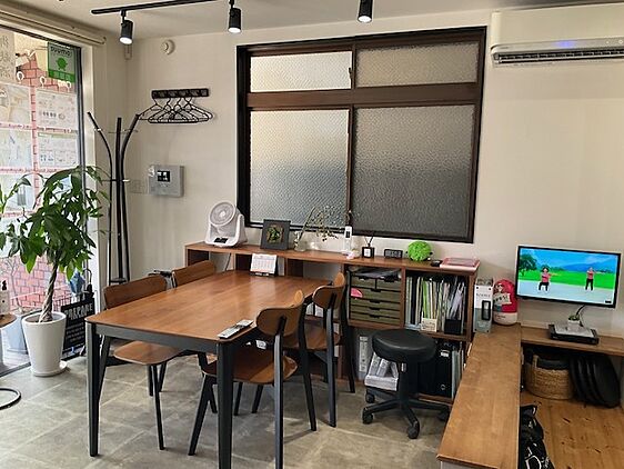 店舗内観