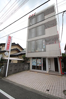 店舗外観