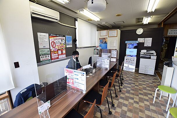 店舗内観