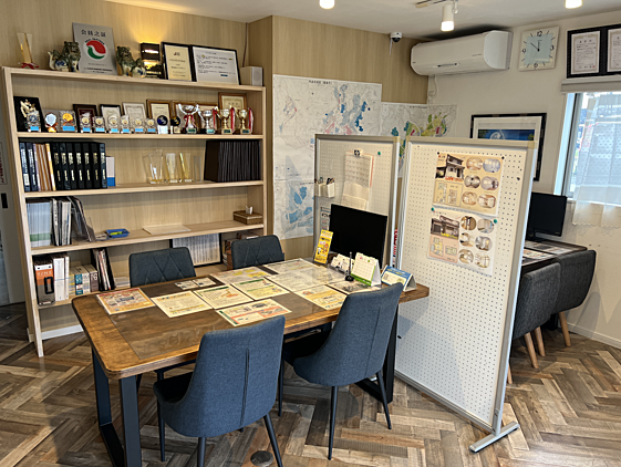店舗内観